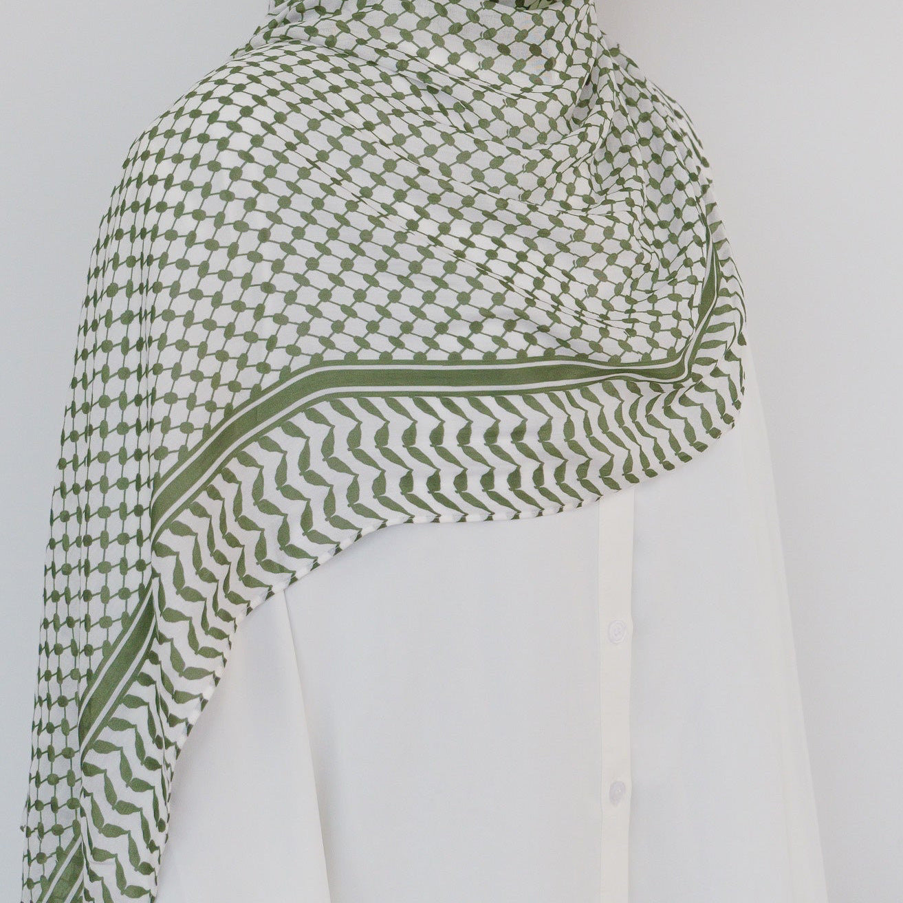 Women's keffiyeh scarf